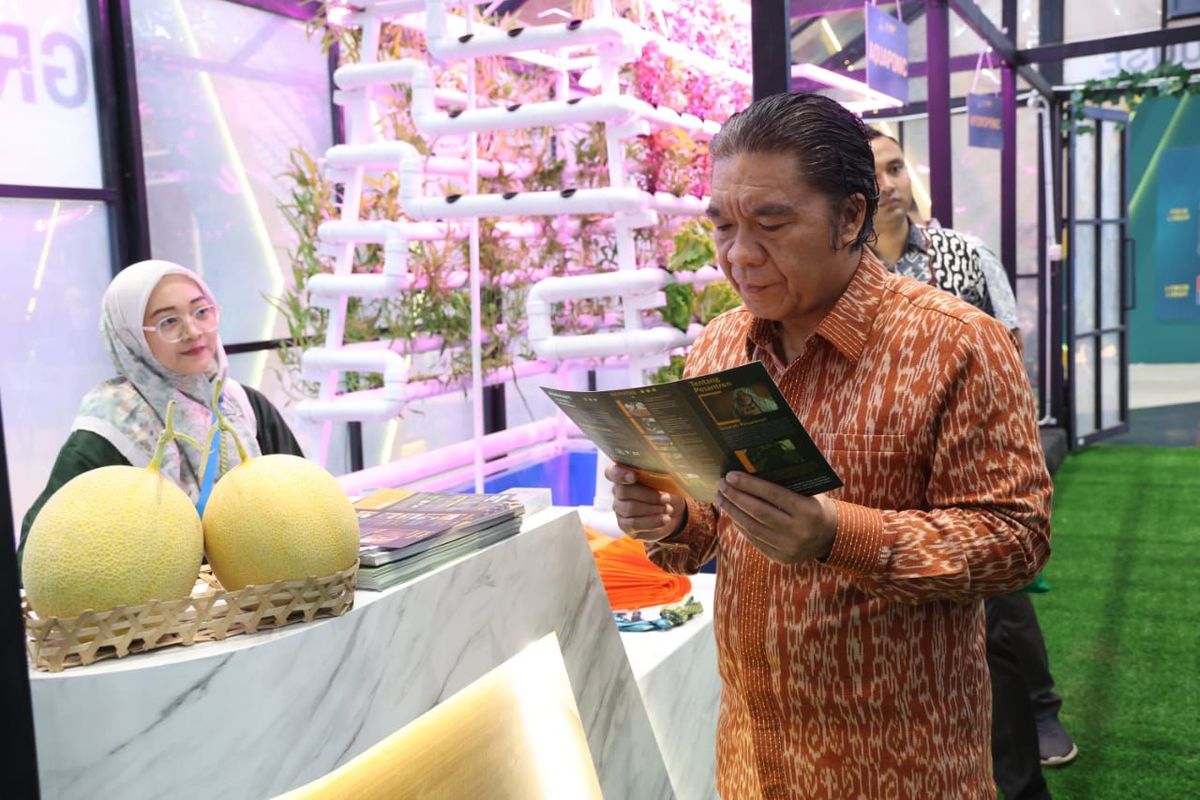 Pj Gubernur Banten Hadiri Pembukaan ISEF 2024 di JCC Senayan