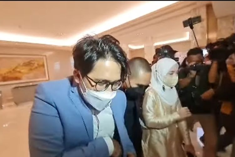 Ayus dan Nissa Sabyan hadir di pernikahan Ria Ricis dan Teuku Ryan