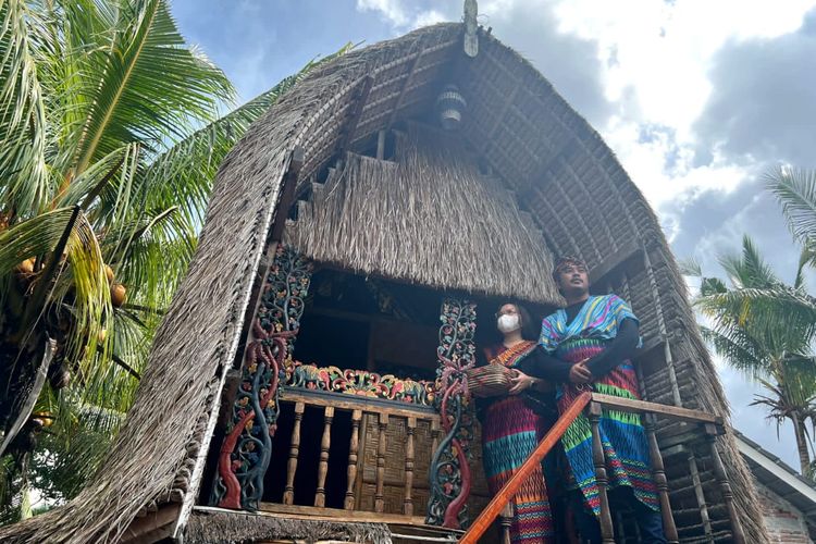 Berwisata ke Desa Sukarara, Kabupaten Lombok Tengah, NTB.