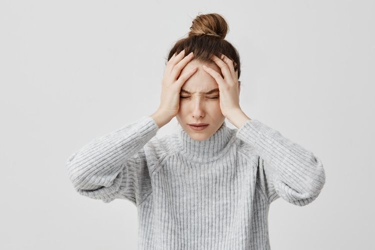 5 Cara Tenangkan Diri saat Panik yang Disarankan Psikolog