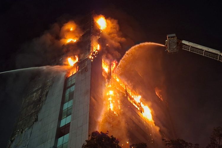 Warga Dengar 2 Ledakan Saat Kebakaran Gedung Bapenda Jakarta, Sempat Dikira dari SPBU