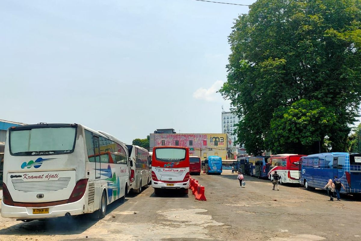 Terminal bus Baranangsiang Bogor