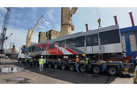 Kedatangan 12 Unit KRL Baru,  KAI Commuter Optimalkan Layanan Angkutan Commuter Line di Jabodetabek