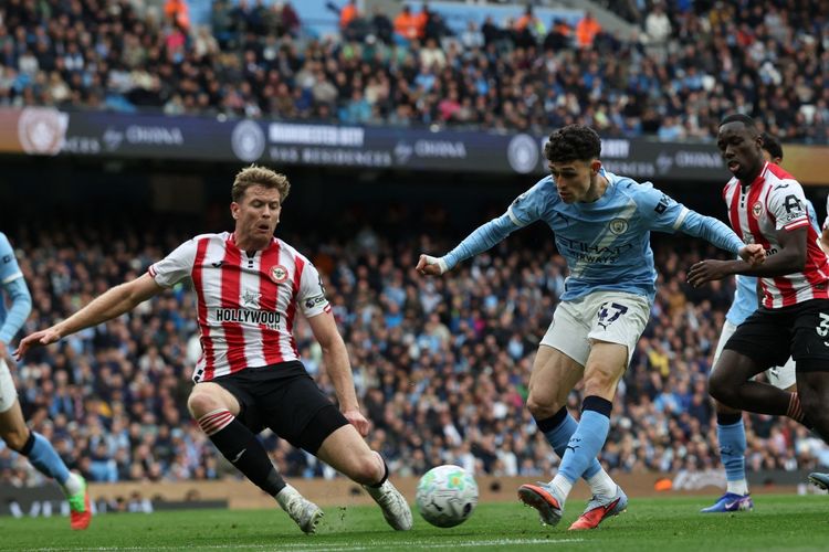 Hasil dan Klasemen Liga Inggris: Hajar Brentford 3-0, Man City Jaga Asa Juara