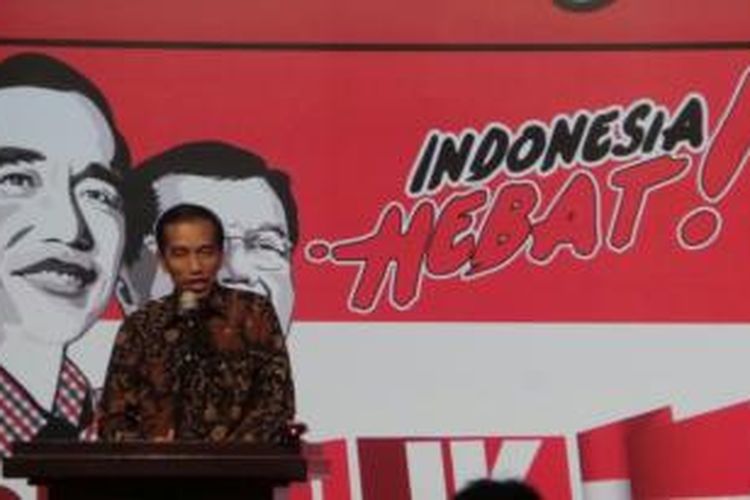 Capres Joko Widodo saat memberi sambutan di depan dua ribuan warga Tionghoa di Sun City, Jakarta Pusat, Kamis (26/6/2014).

