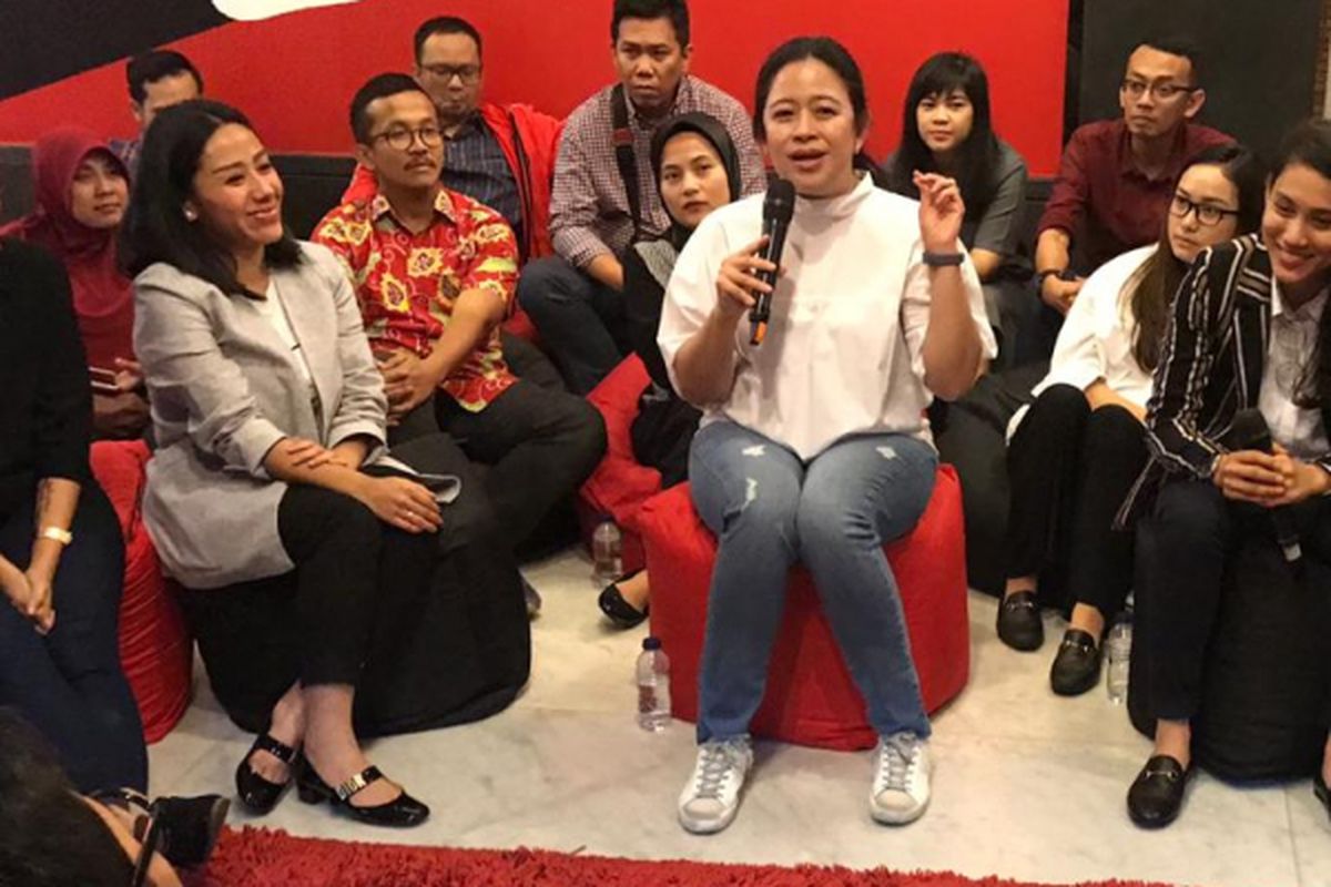 Menjadi pemimpin di dunia balap, pilot, menteri atau pebisnis, kini bukanlah stigma yang tidak umum bagi perempuan.