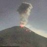 Gunung Ile Lewotolok Kembali Erupsi Malam Ini Disertai Lontaran Lava Pijar