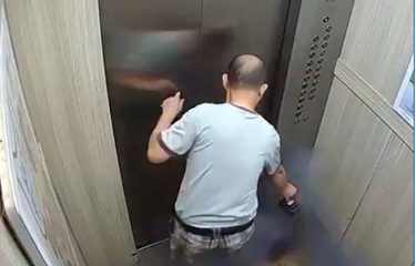 Viral, Video Baterai Motor Listrik Meledak Saat di Lift, Ini Kata ...