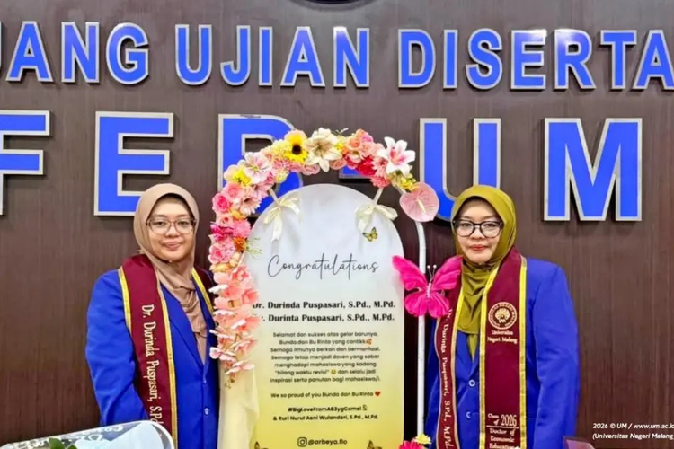 Kisah Kembar Durinda-Durinta Lulus S3 Bareng di UM, sejak S1 Kuliah Jurusan yang Sama