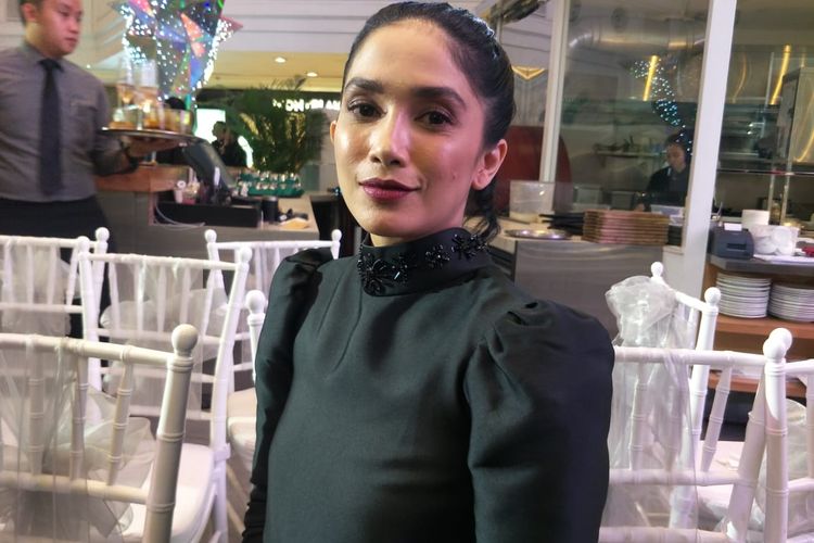 Ussy Sulistiawaty saat ditemui dalam acara Anniversary 14 th Passion Jewelry di Plaza Indonesia, Thamrin Jakarta Pusat, Senin (2/12/2019).