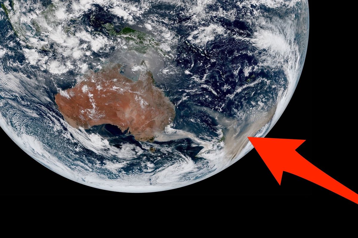Citra satelit (2/1/2020) yang menunjukkan kondisi kebakaran Australia.