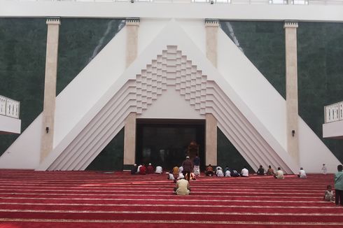 Masjid Raya KH Hasyim Asy'ari, Peninggalan Jokowi, Ahok, dan Djarot untuk Jakarta