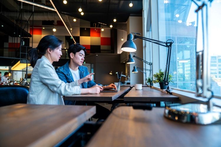 Dirancang untuk memenuhi kebutuhan pengguna modern, Snapdragon X Series menawarkan kinerja tinggi dan efisien daya. 