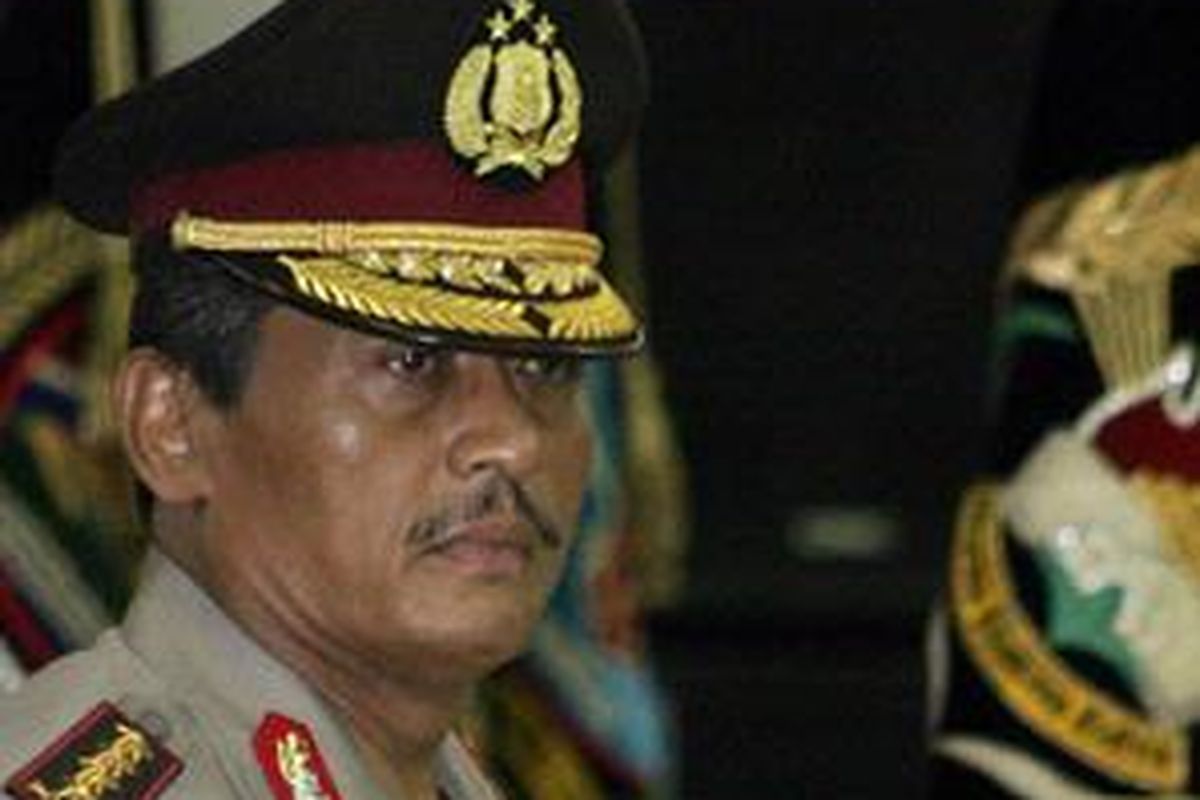 Kepala Kepolisian Republik Indonesia (Kapolri) Jenderal Pol. Sutanto.