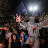 Fragile Israel-Hamas Cease-fire Met with Cheers, Criticism