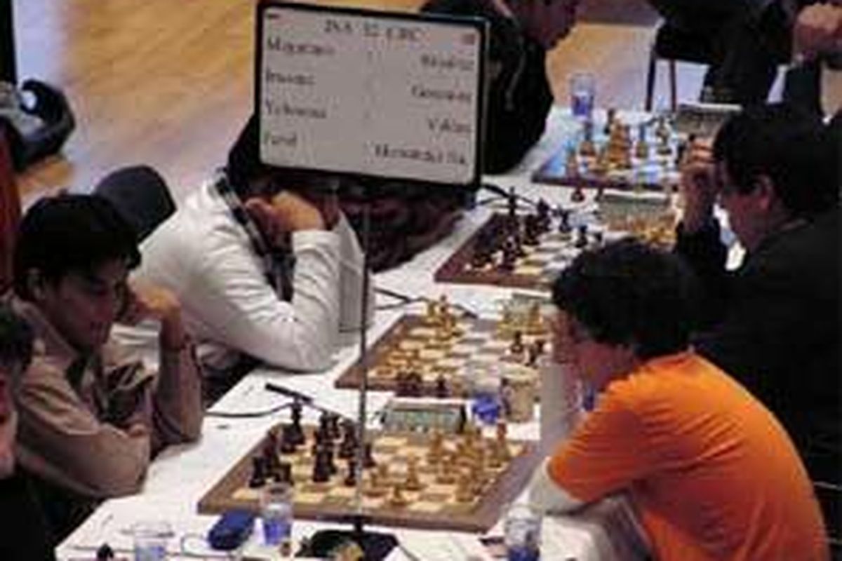 Tim putra Indonesia saat menghadapi Costa Rica.