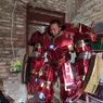 Eko Purnomo Viral Gara-Gara Kostum Iron Man, Disangka Menjarah Patung Ahmad Sahroni