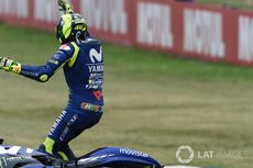 Valentino Rossi Ingin Lupakan 