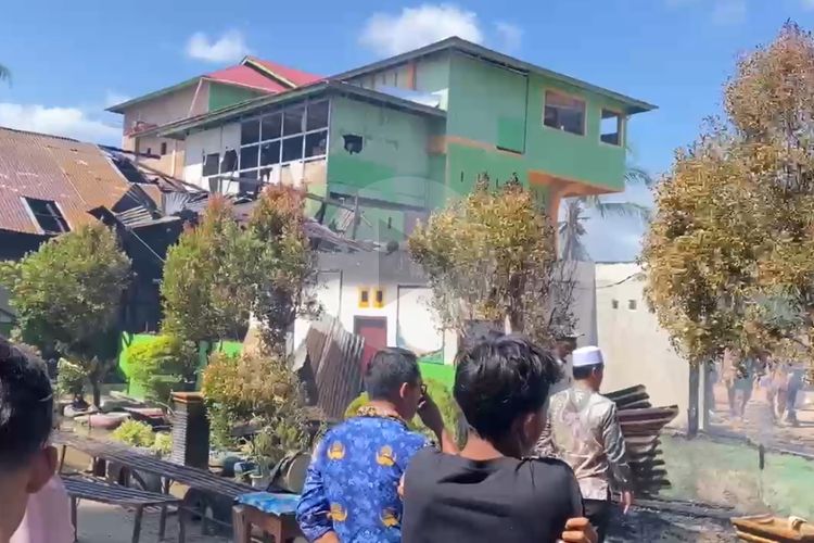 Ruang Kelas hingga Asrama Ponpes Bustanul Yaqin Padang Pariaman Terbakar, Kerugian Rp 600 Juta