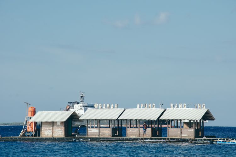 Rumah Apung di Bangsring Underwater Banyuwangi