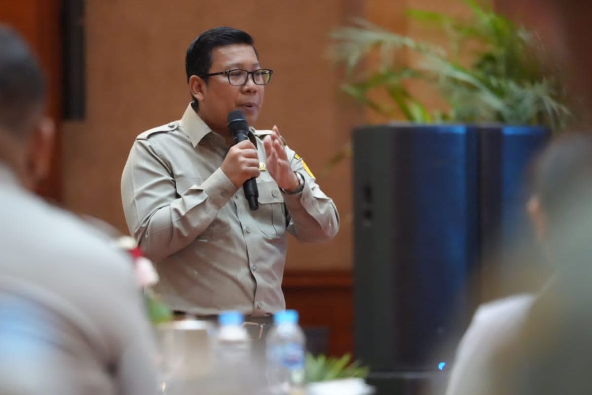 Pelaksana Tugas (Plt) Menteri Pertanian (Mentan) Arief Prasetyo Adi dalam kegiatan penandatangan pakta integritas yang digelar di Kantor Kementan, Kamis (12/10/2023).
