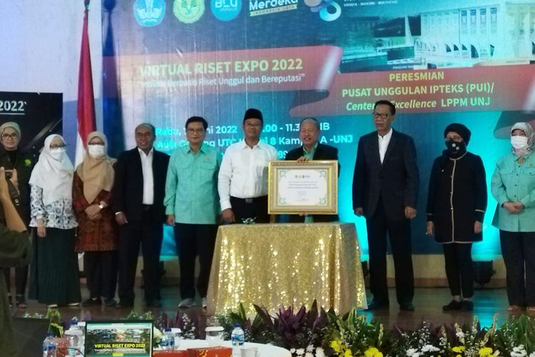 Virtual Research Expo dan peluncuran 11 Center of Excellence atau Pusat Unggulan Ipteks (PUI) dilaksanakan secara hibrid pada 15 Juli 2022 di Aula Gedung UTC UNJ, Jakarta.