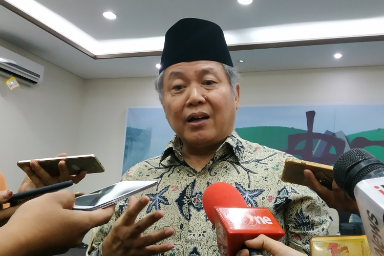Ketua DPP PDI-P, Hendrawan Supratikno di Kompleks Parlemen, Senayan, Jakarta, Senin (22/7/2019)