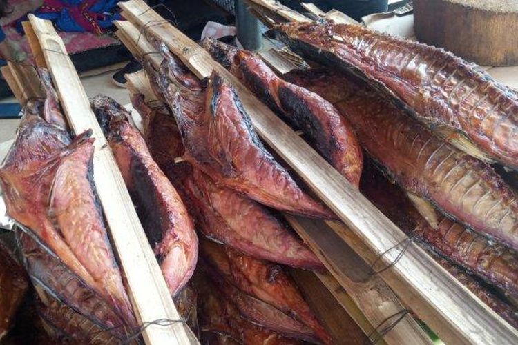 Ikan Asar khas Ambon