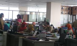 Anggota DPR Pertanyakan Wacana Kenaikan Gaji PNS