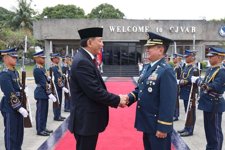Menhan RI-Filipina Bahas Kerja Sama Bidang Penanggulangan Bencana