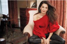 Amal Clooney Tampil Perdana di Sampul Majalah Vogue