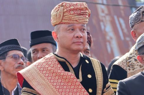 LKAAM Sumbar Didesak Cabut Gelar Adat Teddy Minahasa