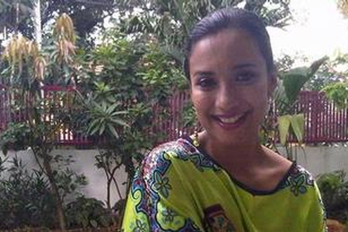 Shahnaz Haque (38), survivor kanker rahim memastikan dirinya dan keluarga mengasup makanan sehat dan segar setiap hari.