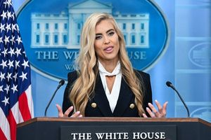 Jubir Baru Trump Disorot, Tindak-tanduknya Mencurigakan