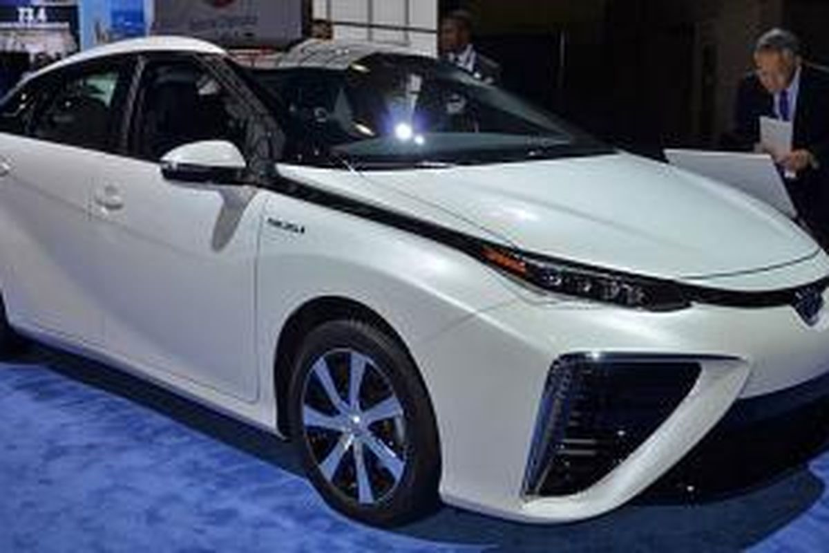 Toyota Mirai di LA Auto Show 2014
