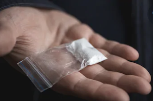 Polisi Tangkap Pengirim Narkoba yang Gunakan Jasa Ojek Online