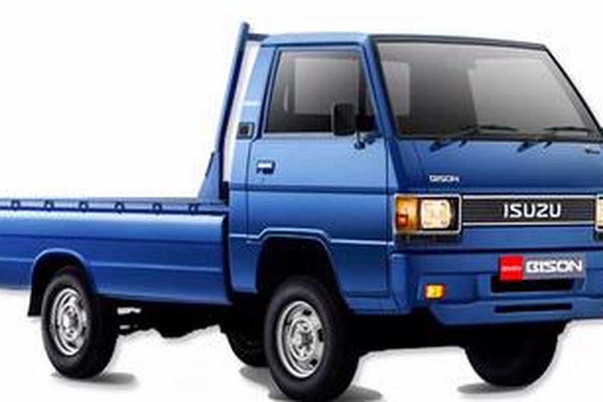 Isuzu Bison bak terbuka (PU), bodi dan sasis Mitsubishi, mesin Isuzu Panther