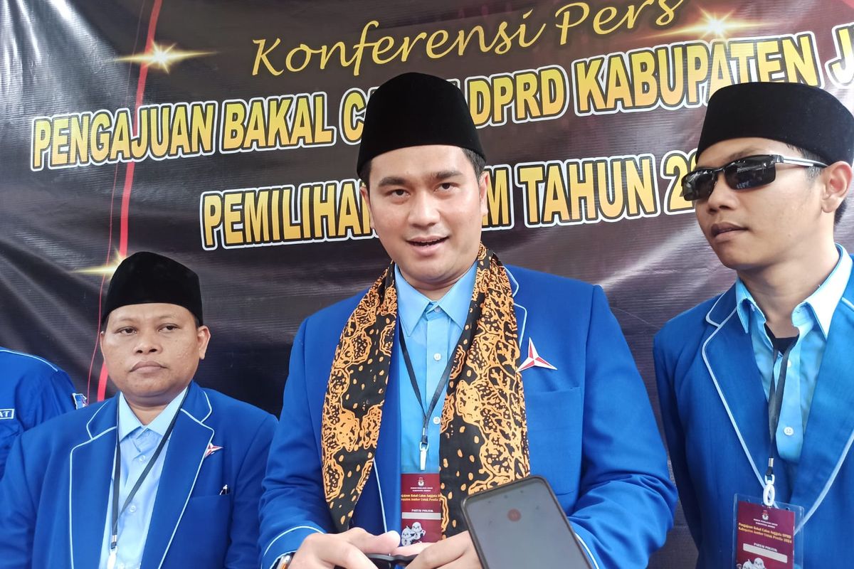 Ketua DPC Demokrat Jember Tri Sandi Apriana diberhentikan dari jabatannya 