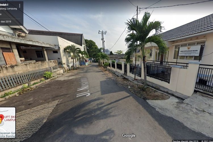 Tangkapan layar dari Google Street View jalan menuju gedung BKN Lampung.