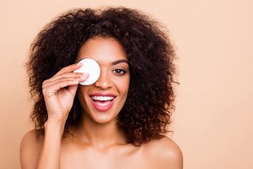 Bagaimana Cara Glow Up dan Memilih Kosmetik Sesuai 