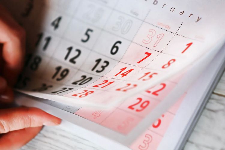 Ilustrasi kalender hari libur nasional dan cuti bersama Mei 2024.