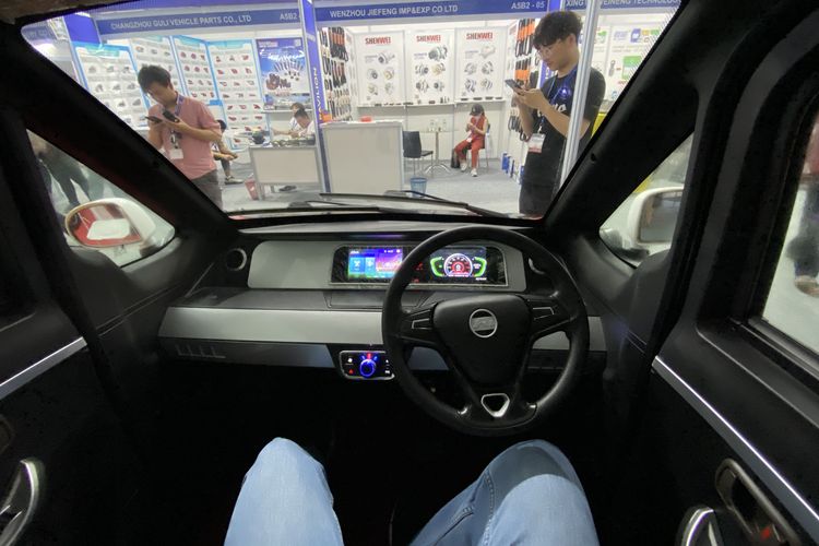 Interior BOMA X9, Mobil listrik murah meriah asal china yang banderolnya seperempat harga Wuling Air EV