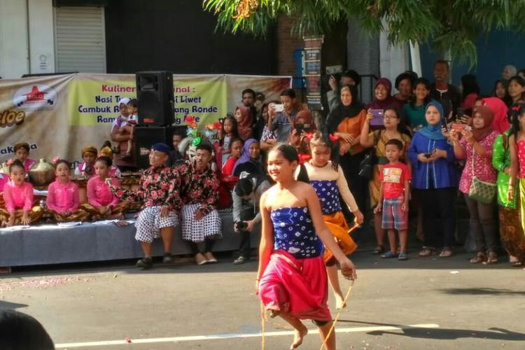 Cara Kelurahan Kratonan Solo Lestarikan Permainan  