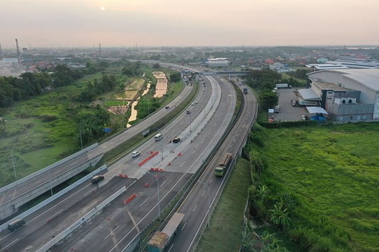 Tol Surabaya-Gempol Diperlebar, Antisipasi Lonjakan Kendaraan