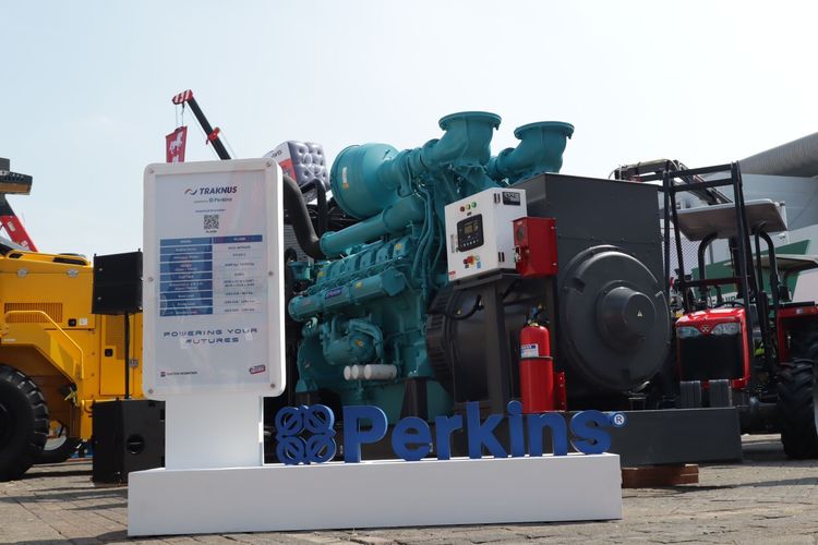Traknus Genset Powered by Perkins.