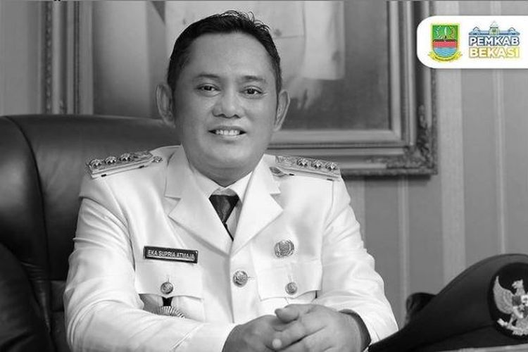 Bekasi Regent Eka Supria Atmaja passed away on Sunday, July 11 after battling Covid-19. He was confirmed positive and began undergoing treatment at the hospital on July 1, 2021.