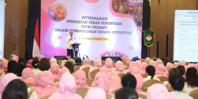 Mengungkap Kehidupan AKBP Basuki, Mantan Pejabat yang Dipecat dan Istri yang Membela