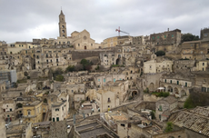 Bangunan Bersejarah di Kota Kuno Matera, Italia Patah Akibat Lompatan Parkour