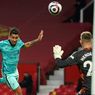 Man United Vs Liverpool - Firmino 2 Gol, The Reds Jaga Asa ke Liga Champions