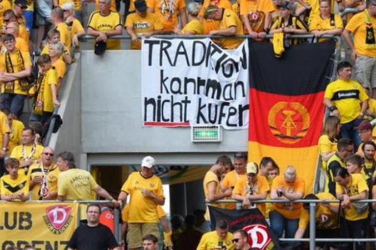 Suporter klub Bundesliga 2, Dynamo Dresden. 